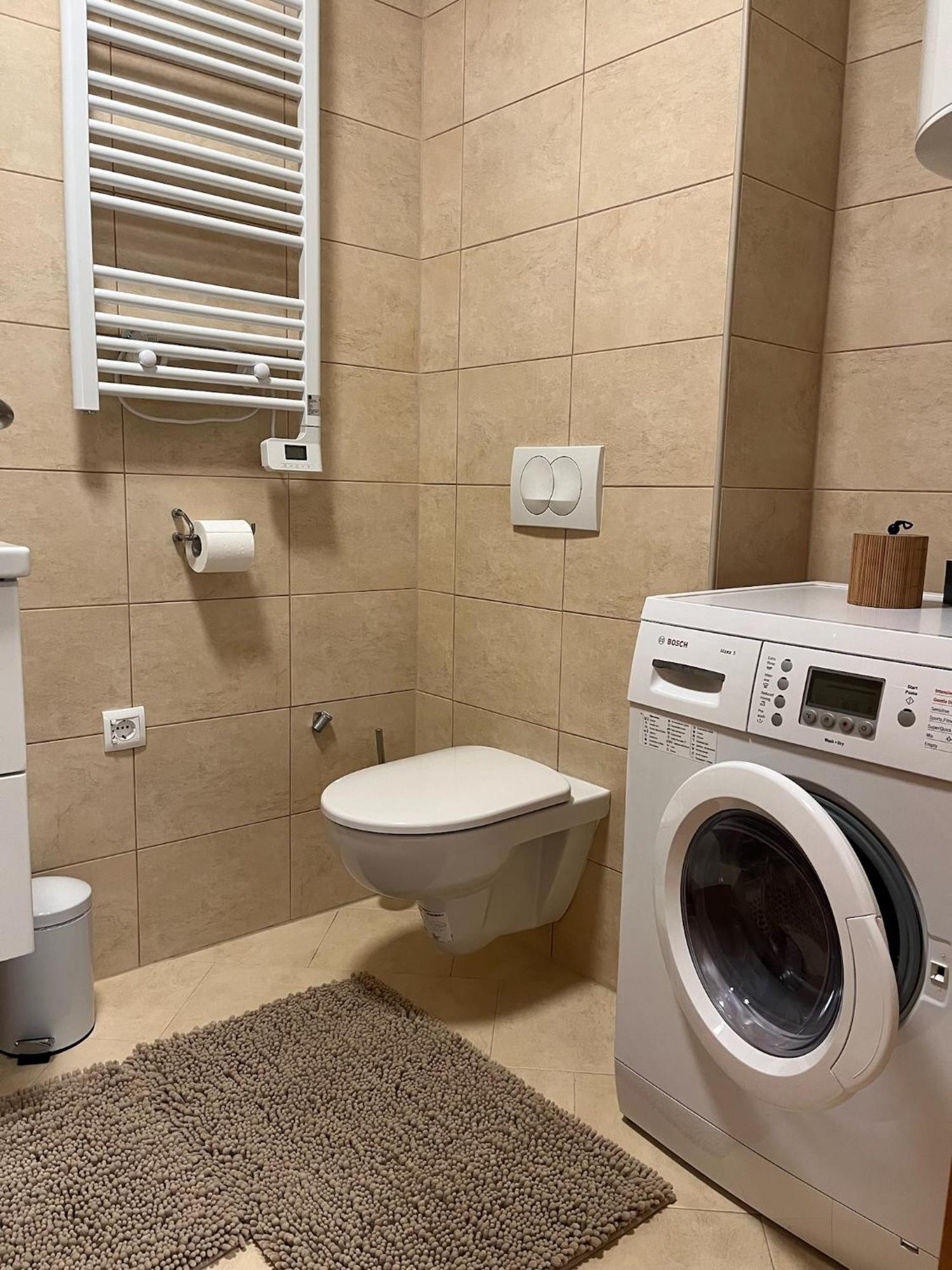 Relax & Lounge Apartments เปรมันตูรา ภายนอก รูปภาพ
