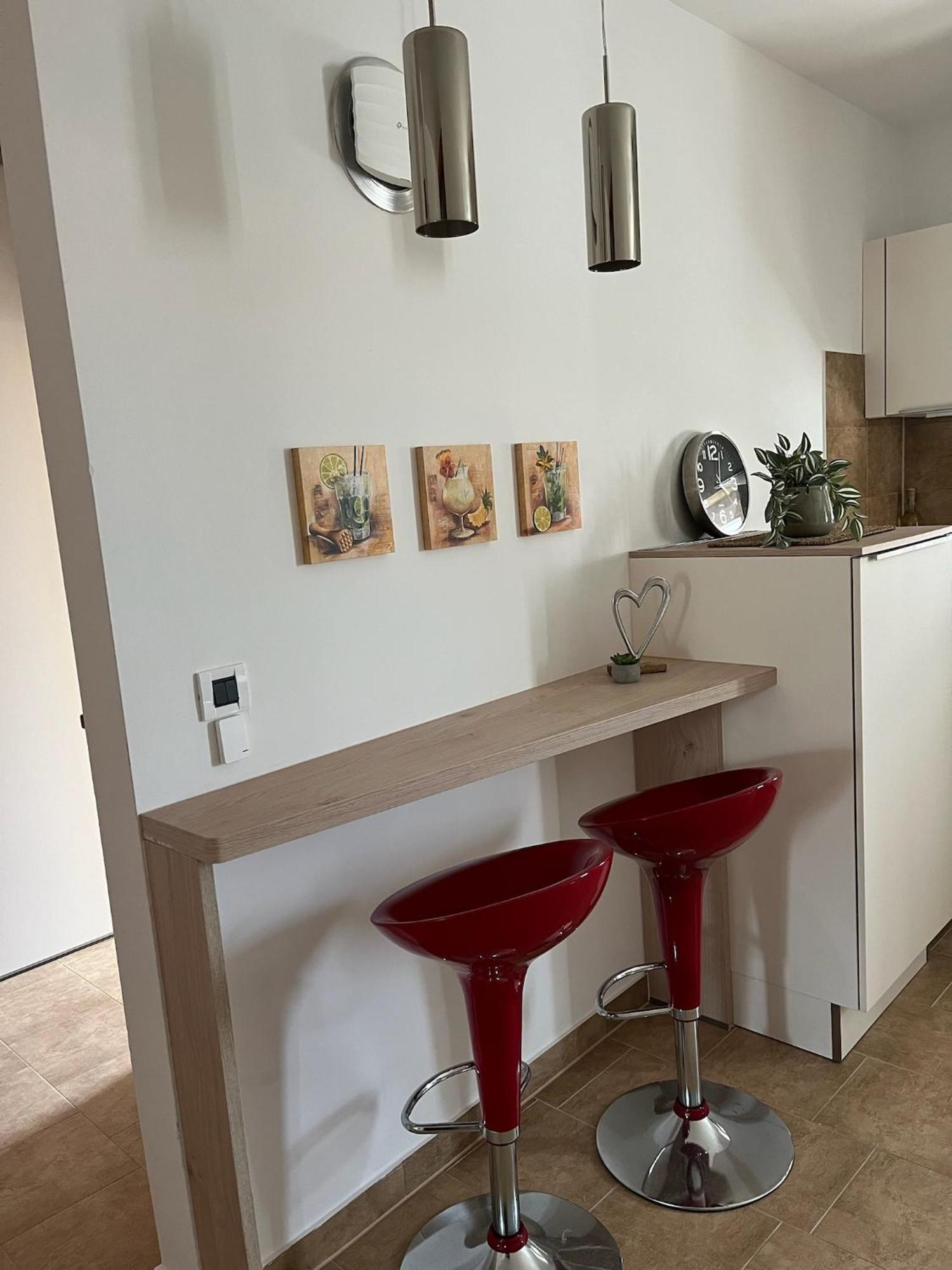 Relax & Lounge Apartments เปรมันตูรา ภายนอก รูปภาพ